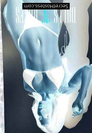20 year old Brazilian Escort in London Dolls and Roses Michele