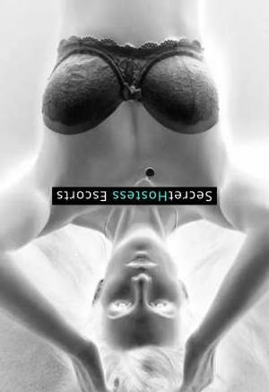 43 year old English Escort in London refinement personified Mature Penny, a luscious stunner, 
