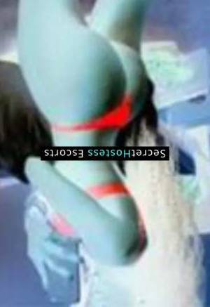 25 year old American Escort in Helsinki New In Town! Sensual American Escort, Purity, Ready to 