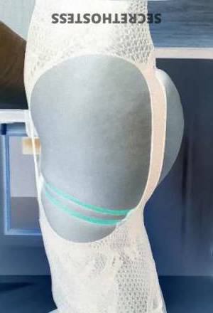 30 year old Escort in Baton Rouge LA Mature and adventurous Starr, the real chocolate drop, 