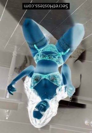 20 year old Escort in London Sensual Uma