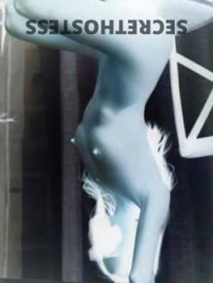 23 year old Chinese Escort in Noosaville Sunshine Coast Indulge in Naughty Fun with Chinese Escort - Sensual Service