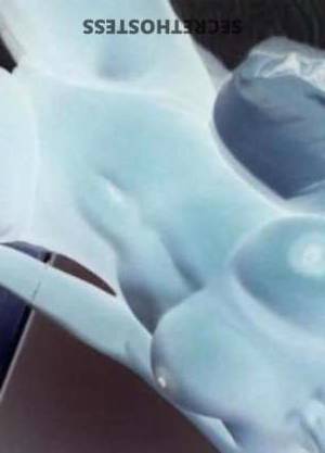 28 year old Colombian Escort in Odessa TX Horny Colombian girl loves doggy (Odessa