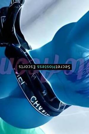 Discover Pleasure Beatriz, Your Charming Companion in Recife in Recife