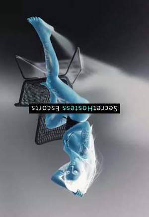 32 year old Hungarian Escort in Toronto Blue winter joy