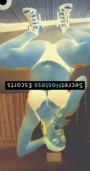 27 year old Escort in San Diego CA I Project Gutenberg the Feeling Meet ElectraX, Your Sizzling