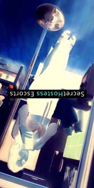 28 year old Slavic Escort in Ravensburg this stunning Hottie Ana