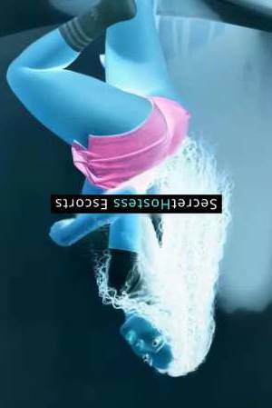 23 year old Colombian Escort in Vienna Unforgettable Experience with a Horny Colombian Teen