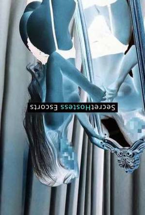 22 year old Escort in Warsaw Unleash Your Wildest Fantasies with Sexy 22 Y/O Mariana