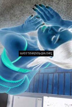 24 year old Latin Escort in Tokyo Experience Sensational Pleasure with Sexy Mika, the Latin 