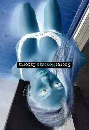 25 year old Russian Escort in Budapest Sargelia Russian Blond Babe for Ultimate Pleasure in 