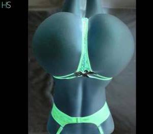 Luxury Asian Escorts Dublin OUTCALLS in Dublin
