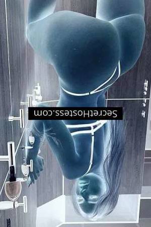 23 year old Caucasian Escort in London Andrea