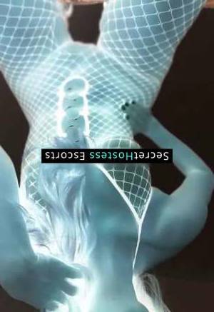 32 year old Italian Escort in Sliema Carmen's Passion Unforgettable Romance with Juicy 