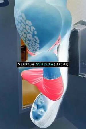 28 year old Escort in San Diego CA Wild Indulgence Awaits Reign is ready to Pamper and Please 