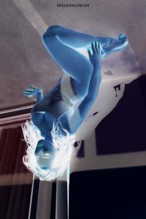 0 year old Caucasian Escort in Los Angeles CA Enchanting Indulgence with Veronika Cozy Place, Warm Oils, 