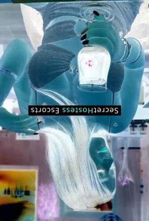 22 year old Venezuelan Escort in Santa Cruz de Tenerife Experience Unforgettable Flirtation with Charlotte, Your 