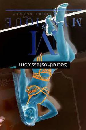 21 year old Caucasian Escort in London Emily Sensual Goddess, Embracing Passion with Class