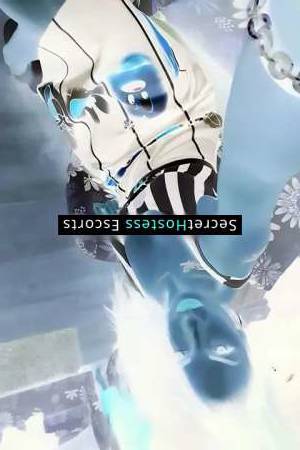 30 year old Romanian Escort in Hamburg • Indulge in Reckless Bliss with Raunchy Tallena