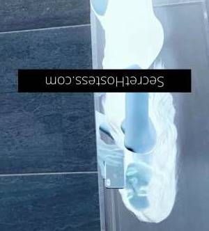 19 year old Escort in Mosman Sydney Attractive 19-Year-Old Escort Enjoys Pussy Eating All Night