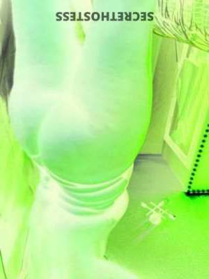 27Yrs Old Escort Akron OH Image - 1