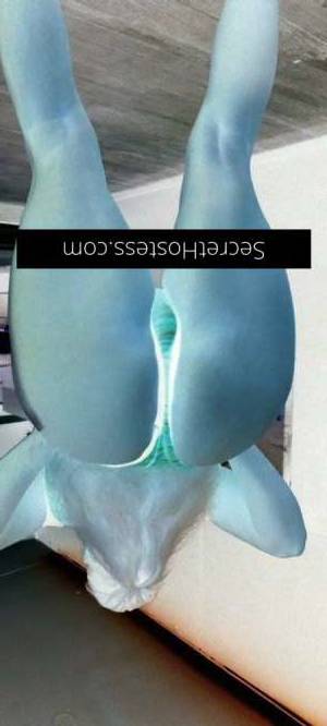 Sensual Sativa Blonde Escort Cairns, Top 3% OnlyFans Creator in Cairns