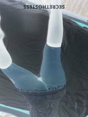 35 year old Escort in Gainesville FL Red Head Siren