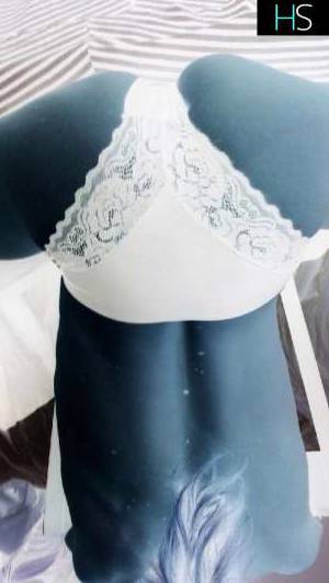 43 year old Caucasian Escort in Winnipeg End-of-Summer Specials Come party at Peg Central