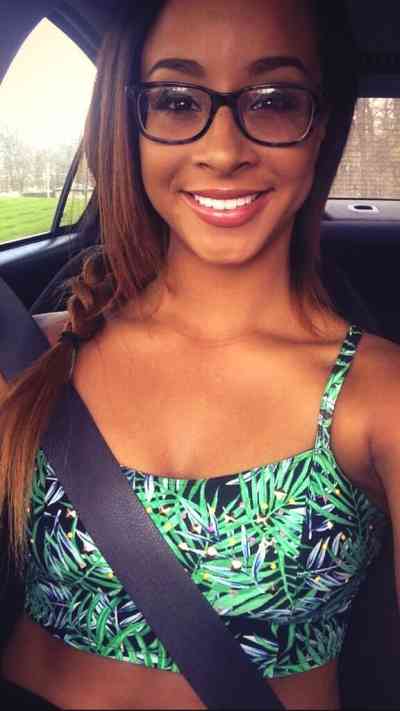 I’m available for outcall, incall and car dates baby in Benbrook TX