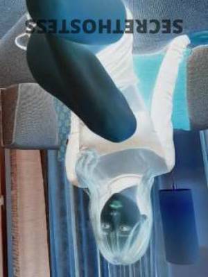 22 year old Japanese Escort in Melbourne Little Devil Ayami Exotic Dream, Playful Muse