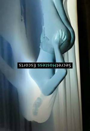 27 year old Malaysian Escort in Manama Naughty Malaysian Koko awaits
