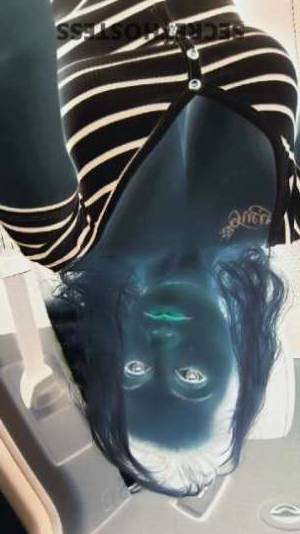 37 year old Escort in Fayetteville AR Kayla's Playful Pleasure Curvy Flirtation Your City