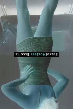 35 year old Italian Escort in Barcelona Mara Sensual and Passionate Catalan Companion