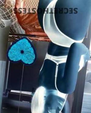 26 year old Escort in Coffs Harbour Unforgettable 3some Fun with Naughty Nancy! Coffs Harbour's 