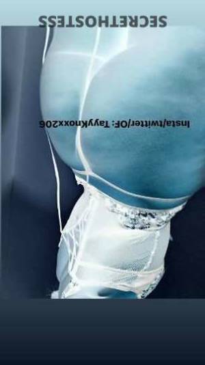 20 year old African Escort in Everett WA Experience the Kink Big Booty African Princess TayyKnoxx 