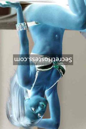 Venera 19Yrs Old Escort 53KG 168CM Tall Milan Image - 2