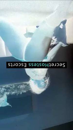 21 year old Escort in Boise ID Unforgettable Nights with Playful Seductive Yummy