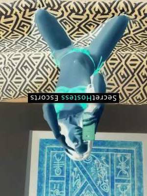 24 year old Escort in Newark NJ SecretHostess Pamper Yourself with Natividad2552's VIP 