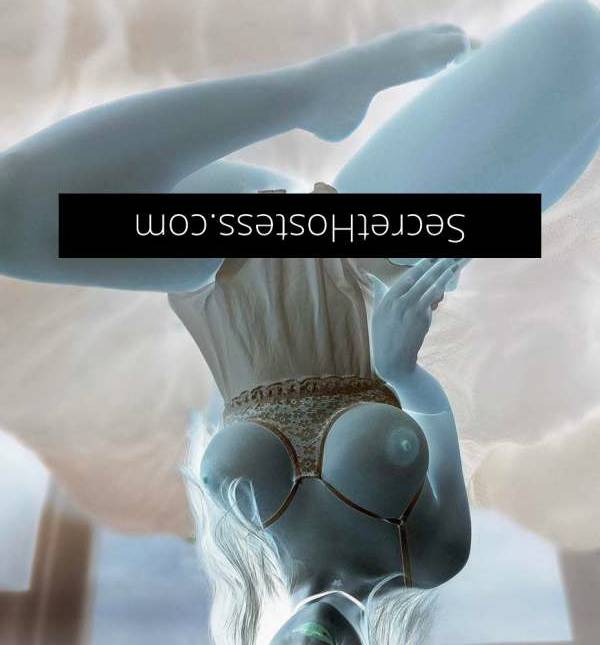 21Yrs Old Escort Size 6 160CM Tall Melbourne Image - 1