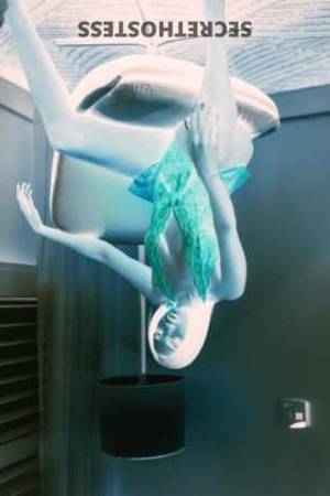 26 year old Escort in Bakersfield CA Unleash Your Wildest Dreams with Alexis The Sensual 26-Year-