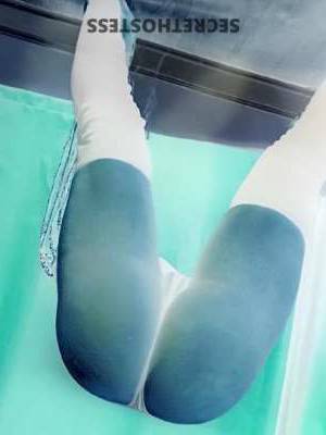 20 year old Escort in Stockton CA Fun, frisky, and petite