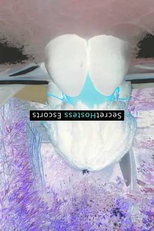21 year old Dominican Escort in Middelkerke Unleash Your Fantasies with Sexy Mia