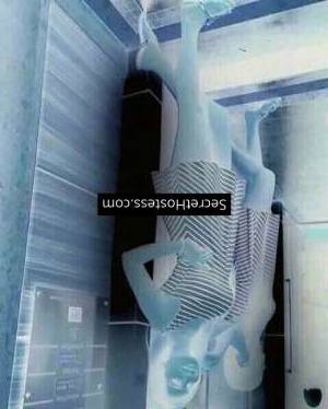 Riya Kapoor 28Yrs Old Escort 56KG 165CM Tall Mumbai Image - 1