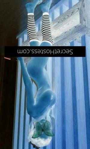 25 year old Indonesian Escort in Cairns slip away to Paradise with Baby Sensual Indonesian Delight