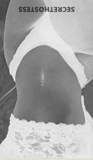 26 year old Cuban Escort in Knoxville TN Unleash Your Passion with Sexy Claudia