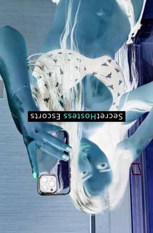 20 year old Middle Eastern Escort in Belgrade I Gotchu, Handsome! I'm Karolina, Your Sexy Middle 