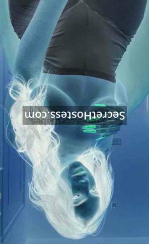 24 year old French Escort in Angouleme Lena, Independent