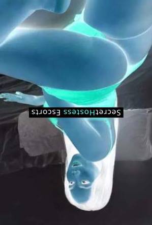 24 year old Colombian Escort in Tokyo Colombian Enchantress Mika's Trilling Tokyo Pleasure 