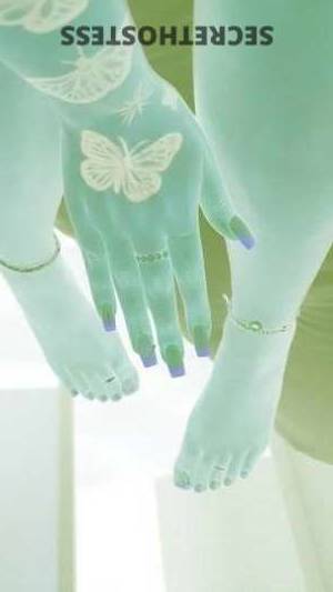 22 year old Escort in Salt Lake City UT Experience Divine Bliss with Jade Gorgeous Babe, gymnastics 
