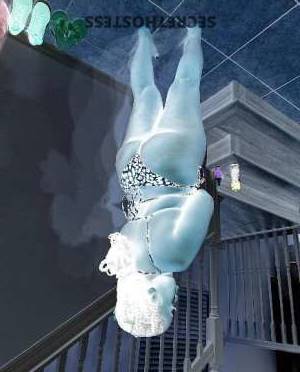 22 year old Escort in West Palm Beach FL 22-Year-Old Jamia Young, Fresh, and Discrete Escort